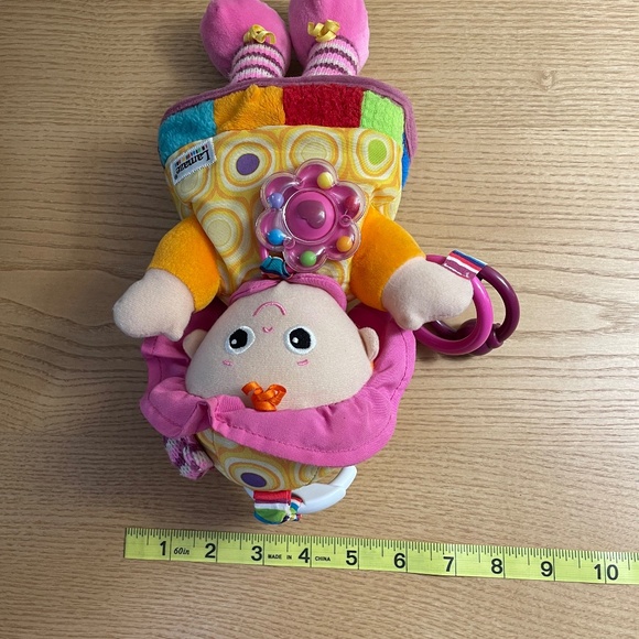 Lamaze Tomy Plush Baby Doll Red Hair Ginger Rattle Sensory Crinkle Learning Toy - Picture 13 of 13
